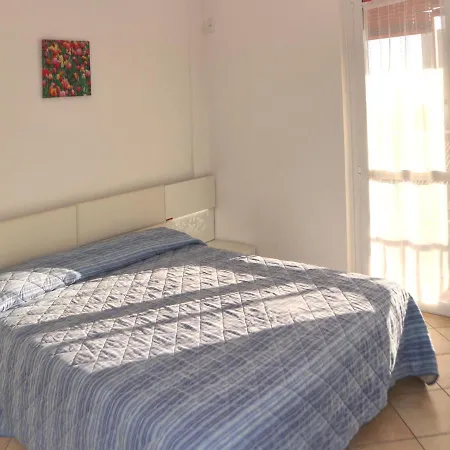 Apartment Alideco *